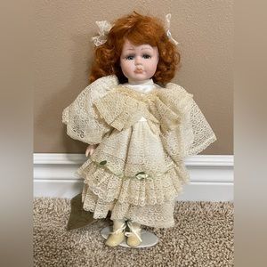 Vintage 1992 Seymour Mann Connoisseur Collectible Dolls - porcelain doll JENNY